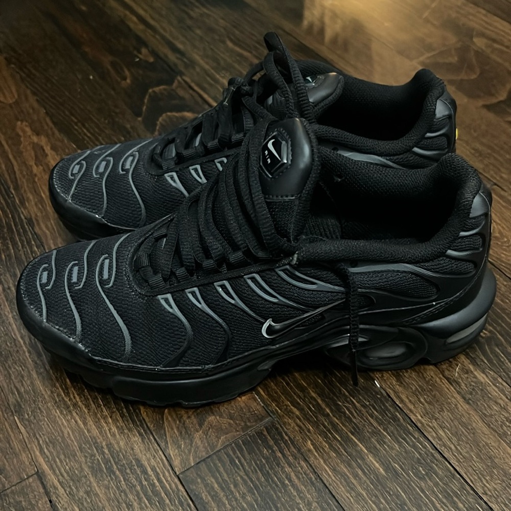 Nike air max boys sz 5